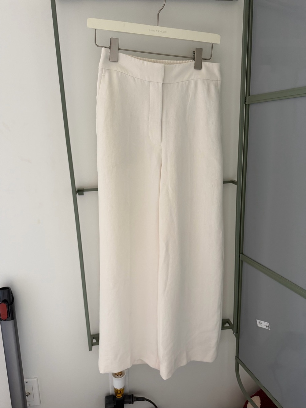 Wilfred Alanya Pant